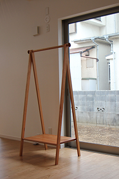 A2 Coat Stand