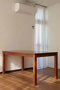 G301 Dining Table